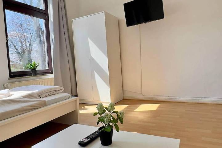 Plöner Straße 59 W1 - 2 Schlafzimmer mit Parkplatz in Neumünster, Schleswig-Holstein Binnenland