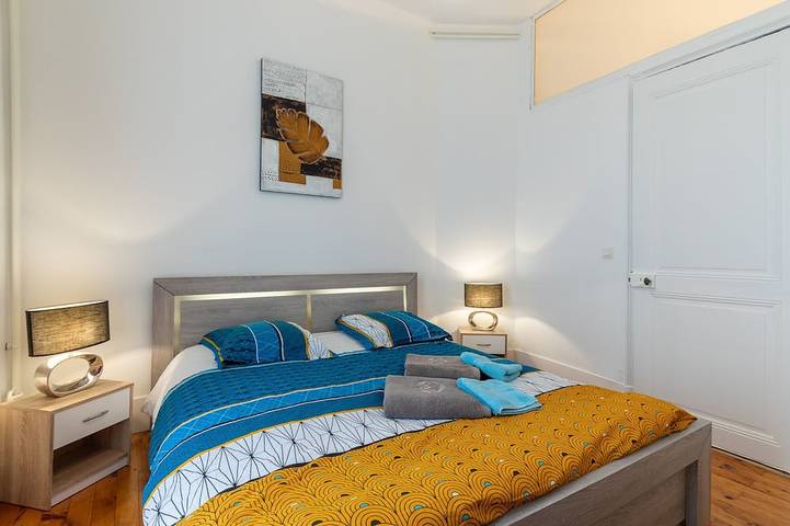 Appartement entier, Le Contemporain, Hyper-centre, 80m², 8 pers. in Grenoble, Isère