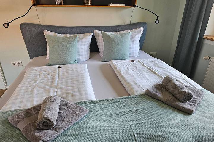 Ferienwohnung für 4 Personen, mit Garten und Balkon, mit Haustier am Schliersee - 2