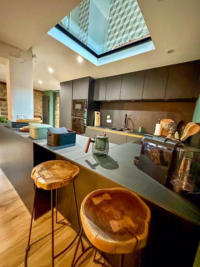 Gîte pour 5 personnes, avec piscine et jardin ainsi que bassin pour enfant et jacuzzi à Boutx - 3