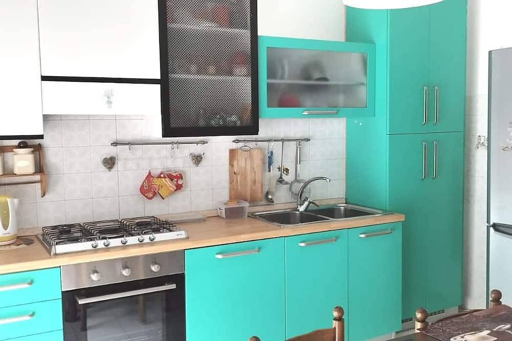 Apartamento entero, Casa Paola - Holiday Apartment in Recoaro Terme in the Little Dolomites in Recoaro Terme, Provincia de Vicenza