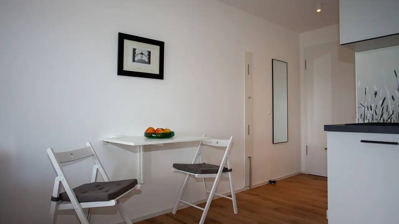Ganze Ferienwohnung, Ferienwohnung für 2 Personen (39 m²) in Bodman-Ludwigshafen in Bodman-Ludwigshafen, Obersee (Bodensee)