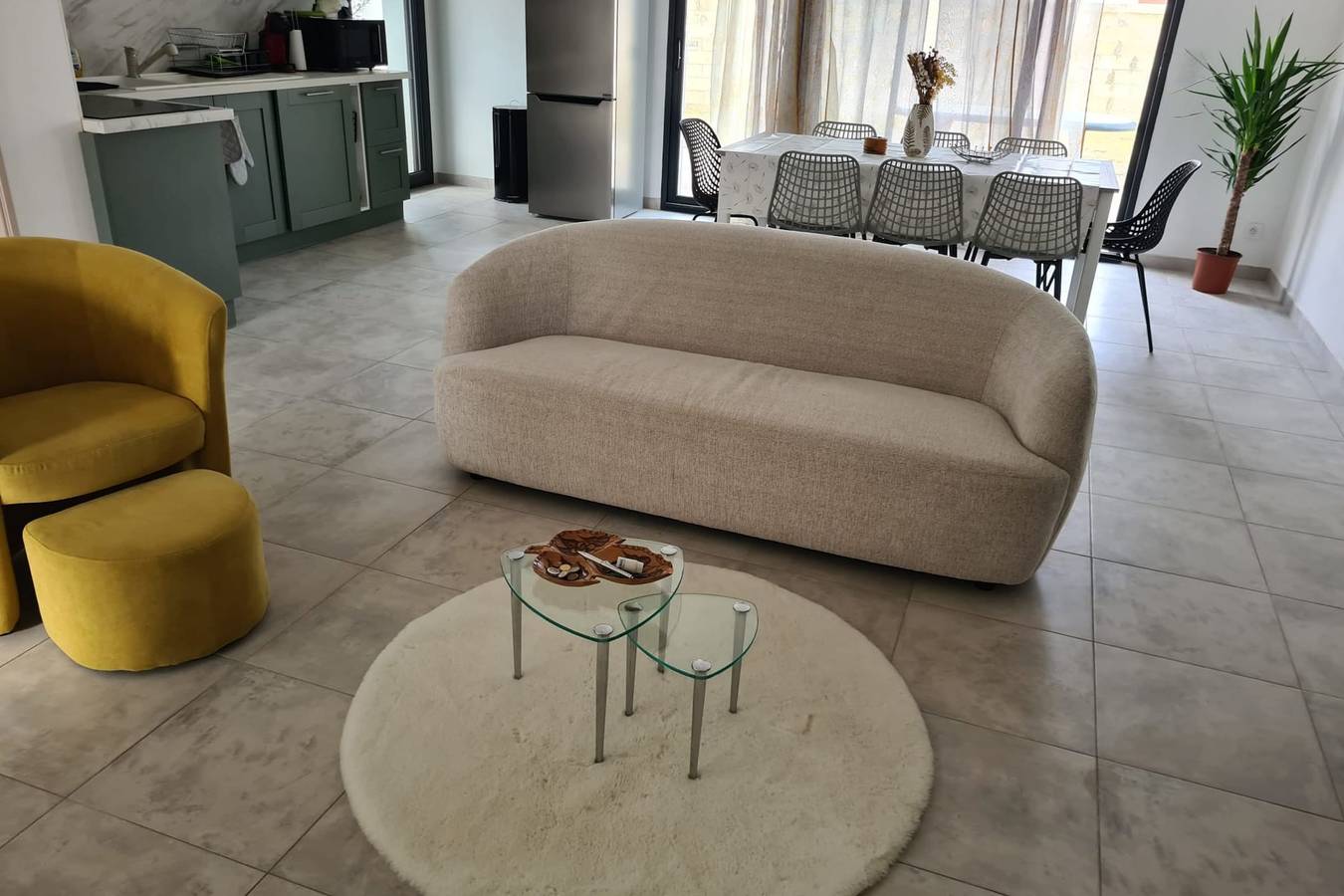 Bright house in Pezens for 8 people in Pezens, Región de Carcassonne