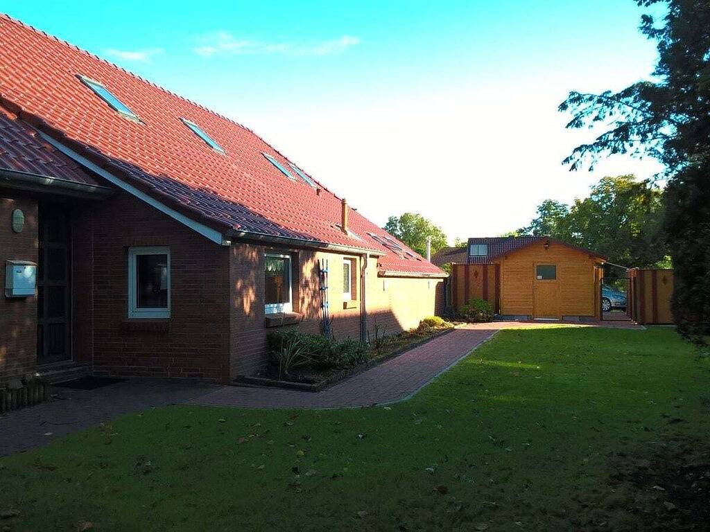 Geräumige 120 m² große Wohnung mit Terrasse in der Nähe von Bedekaspel und dem Großen Meer in Forlitz-Blaukirchen, Südbrookmerland