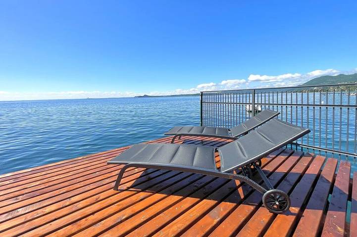 Villa für 18 Personen, mit Balkon und Garten in Maderno