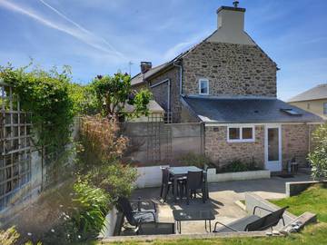 Gîte pour 4 personnes, avec jardin, animaux acceptés à Saint-Coulomb
