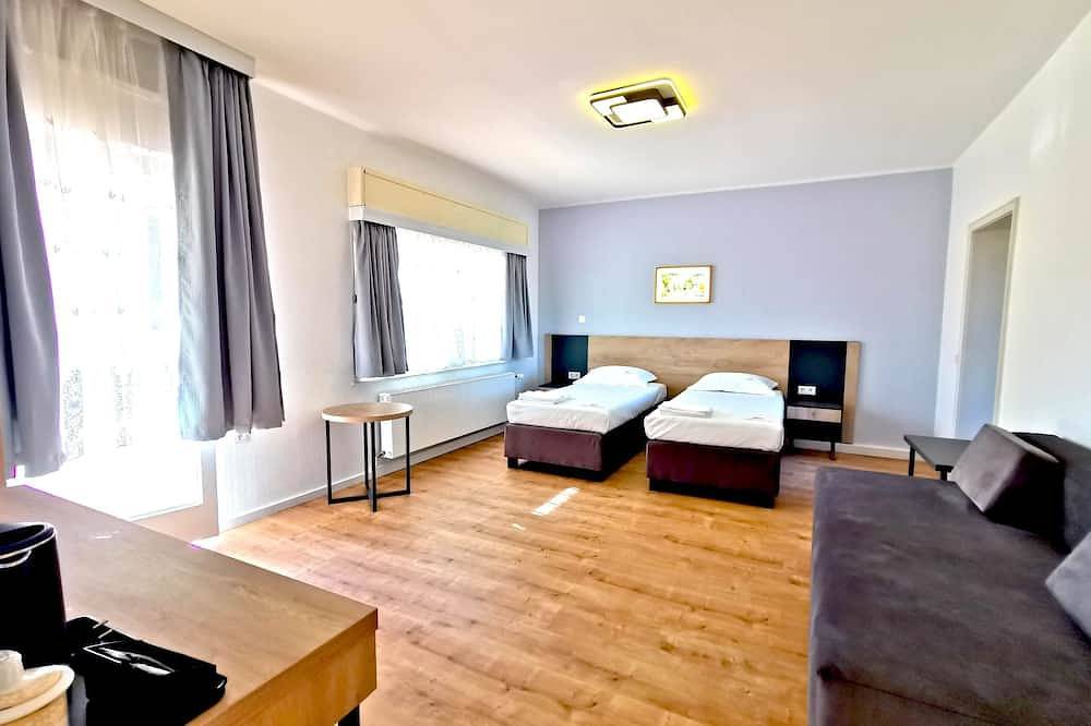 Ganze Wohnung, Hotel Apartment mit eigne Küche sowie Badezimmer in Dormagen, Rhein-Kreis Neuss