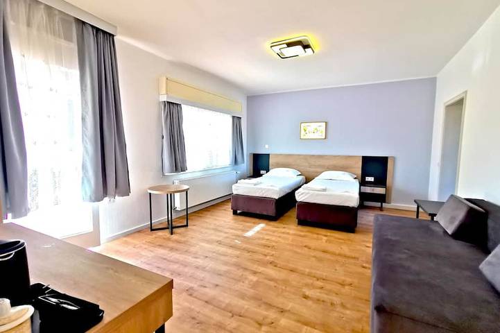 Ferienwohnung für 2 Personen, mit Garten in Dormagen - 4