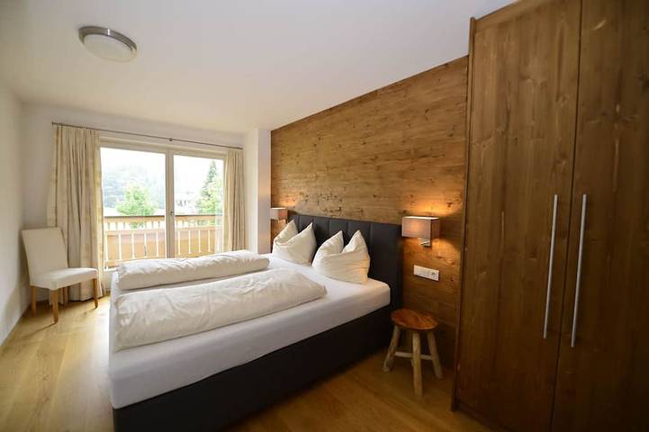 Geheel appartement, Modern, cozy apartment near the Steinbergbahn - Ski in /out - Bike in /out in Leogang, Pinzgau
