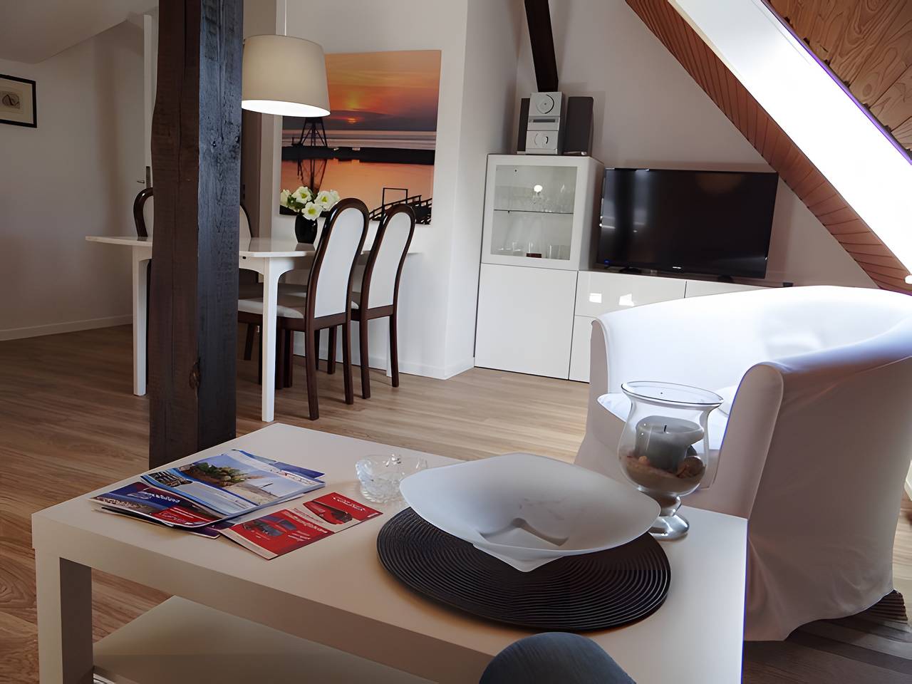 Ganze Wohnung, Ferienwohnung 'Ferienwohnung Rathjen' mit privater Terrasse, Gemeinschaftsgarten und Wlan in Sahlenburg, Cuxhaven