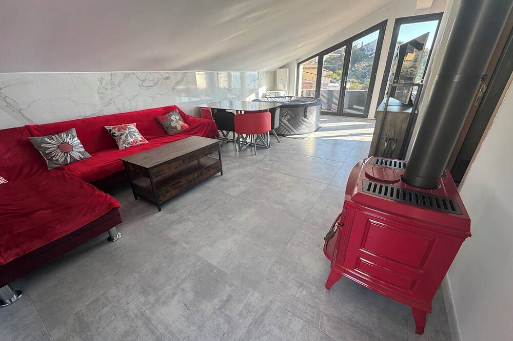 Apartamento entero, Love room with magnificent sea view in Niolon, Le Rove