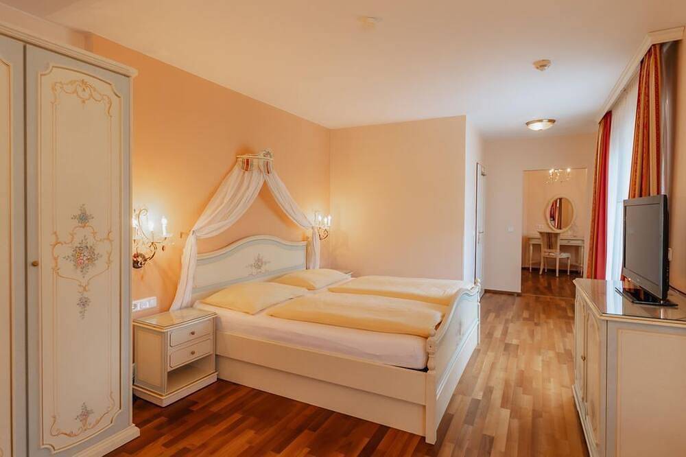 Doppelzimmer Standart Plus - Schlössl-Hotel-Kindl in Südoststeiermark, Bad Gleichenberg