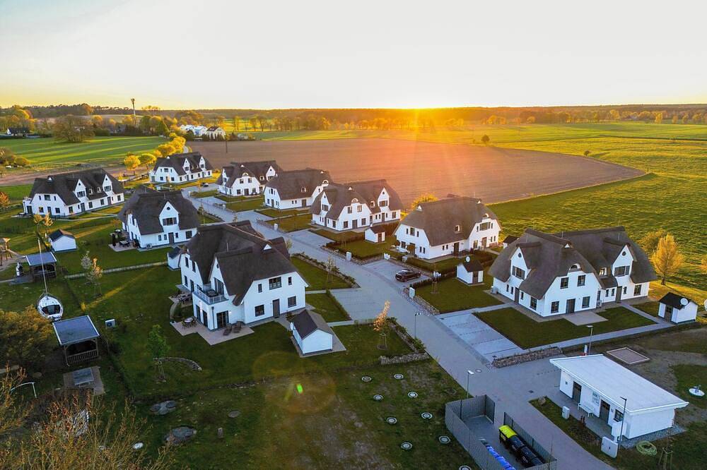 Ferienhaus Gustav Mahler 24 - Inseldomizil Stolpe - Urlaub unter Reet auf Usedom in Stolpe auf Usedom, Usedom