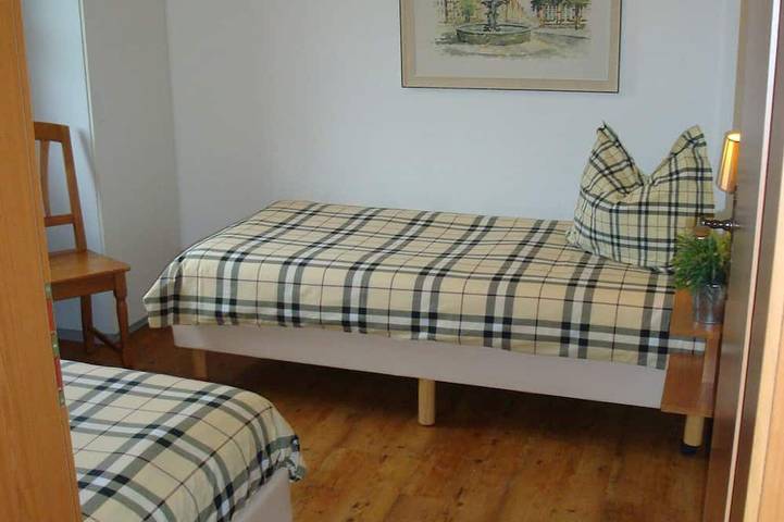 Ferienwohnung für 6 Personen, mit Terrasse und Garten sowie Pool, mit Haustier in Frankenau - 4