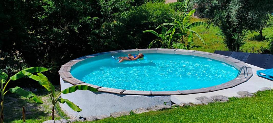 Casa de férias para 7 pessoas, com jardim e piscina e ainda jacuzzi - 1