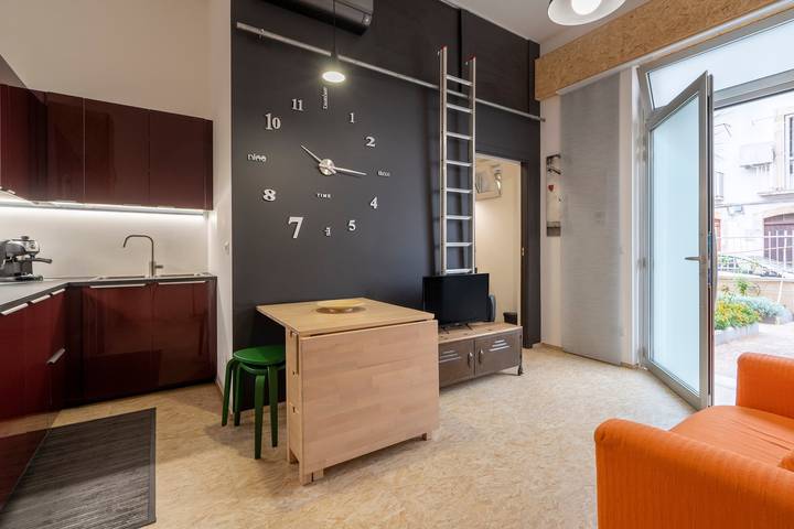 Casa vacanze 'La Casa Di Laura' con Wi-Fi e aria condizionata in Putignano, Provincia di Bari