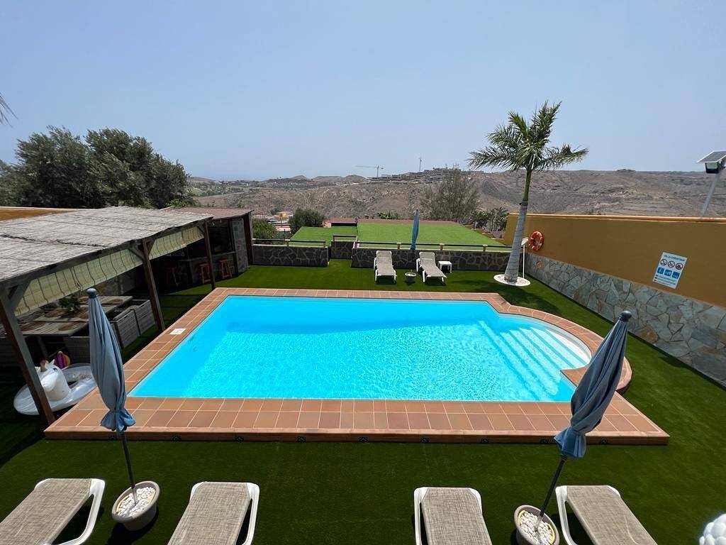 Casa de vacaciones "Villa Christisay" con vistas al mar, piscina y Wi-Fi in Salobre, San Bartolomé de Tirajana