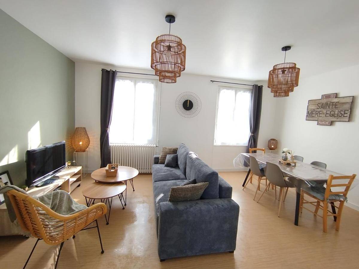 Appartement entier, Gîte "Le Para" en plein centre de Ste Mère Église in Sainte-Mère-Église, Région de Cherbourg