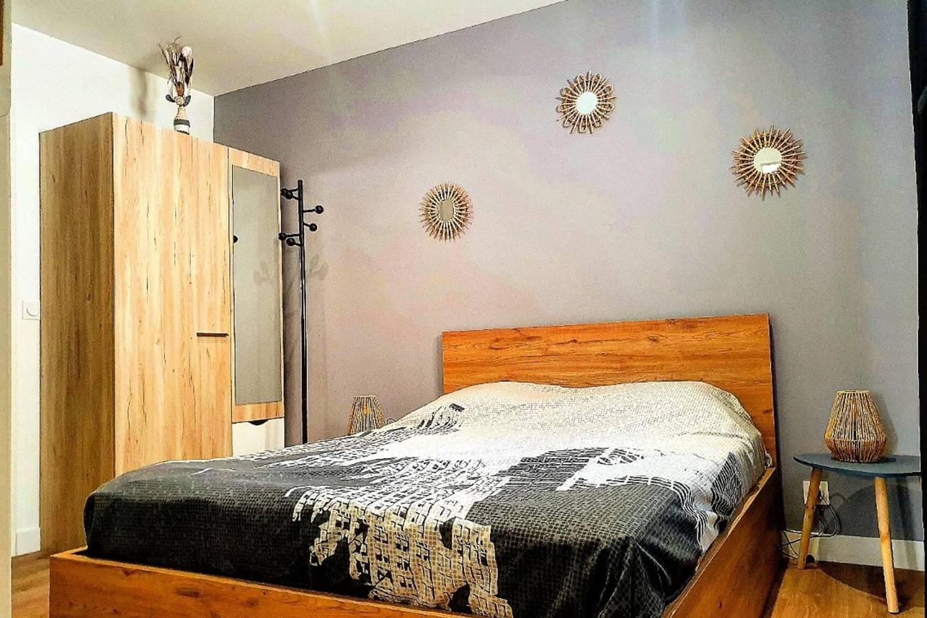 Apartamento entero, Charming T2 Equipped, 1min Walk To Beaches in Tolón, Costa mediterránea (Francia)