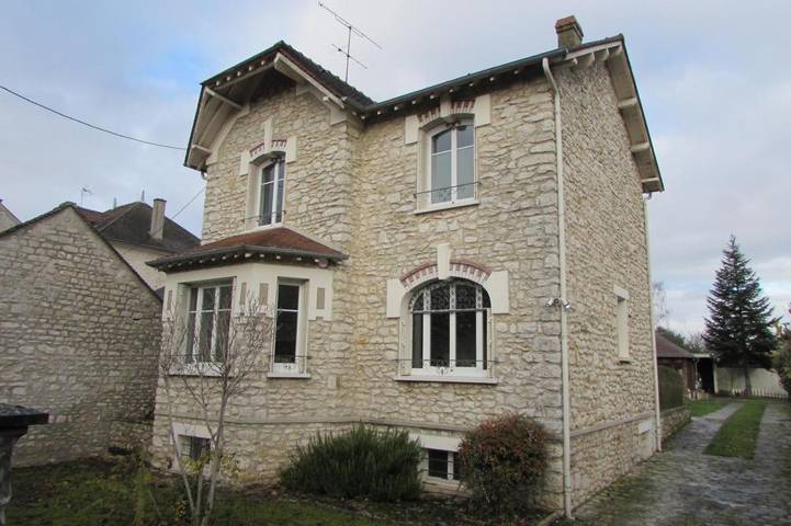 Chambre d’hôte pour 4 personnes, avec vue et jardin