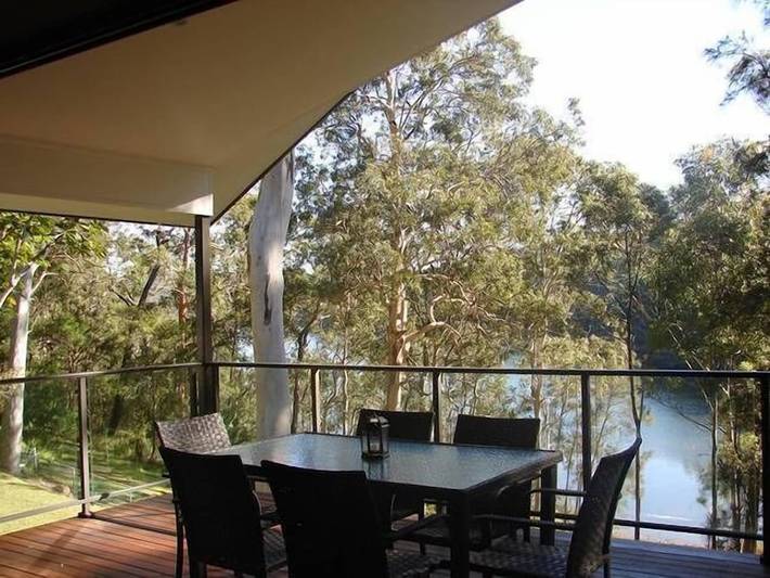 Holiday home for 12 people, with garden and balcony in Smiths Lake