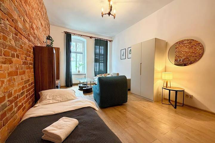 Entire apartment, Daszyńskiego Spacious Apartment in Wrocław, Lower Silesia
