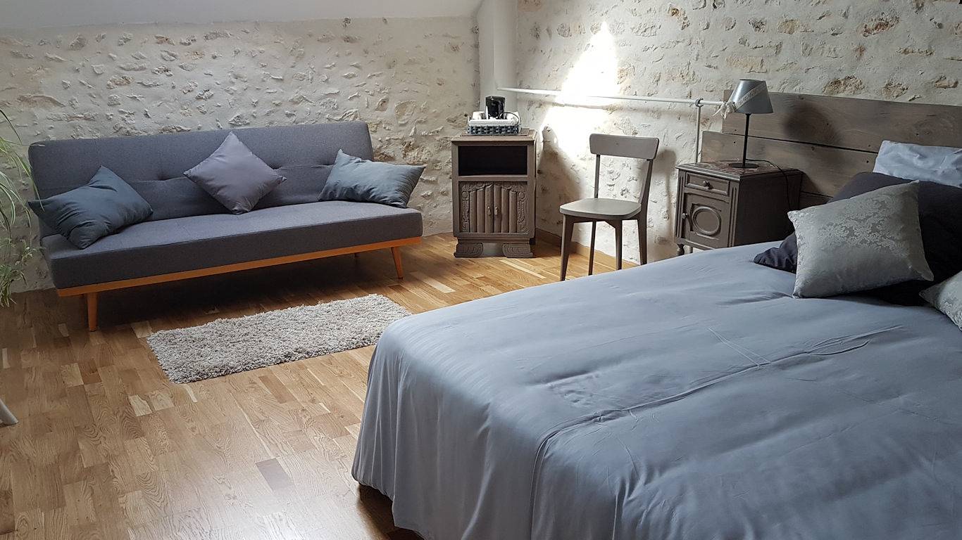 Le Pré de la Rue - Chambre Bonheur in Bouesse, Région de Châteauroux