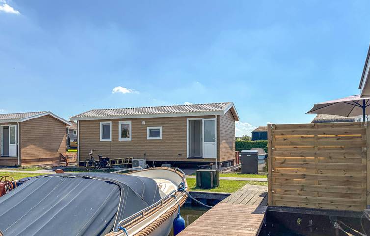 Ferienhaus für 4 Personen, mit Ausblick und Garten sowie Terrasse, mit Haustier