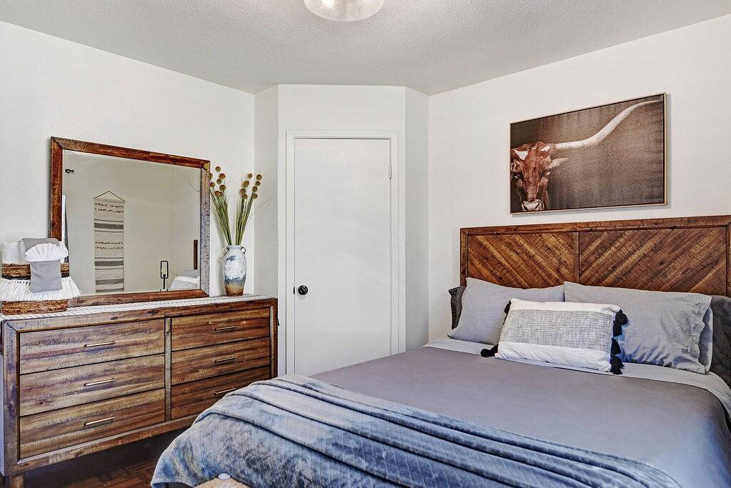 Wine Country Bungalow in Santa Rosa, California North Coast