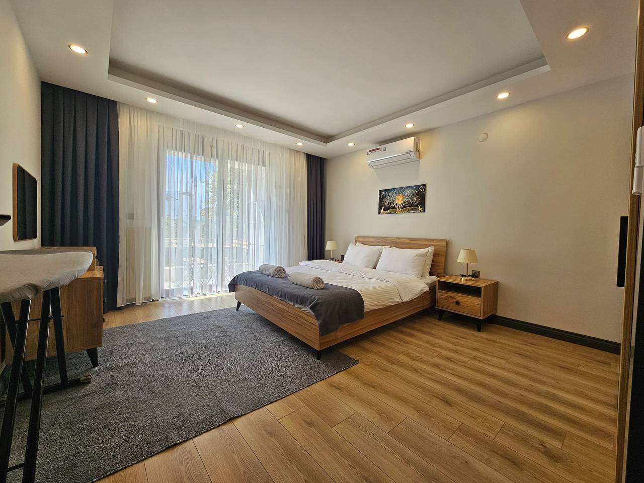 Ganze Wohnung, Professionally Maintained, Spacious New Suites 2-1 in Muratpaşa, Provinz Antalya