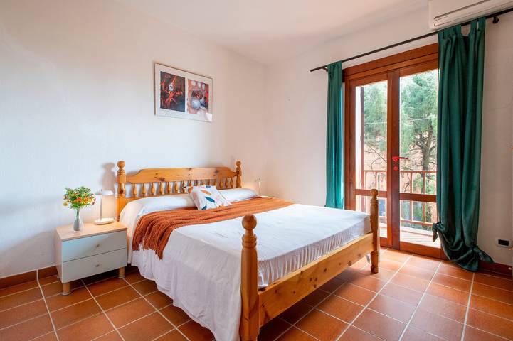 Villa für 9 Personen, mit Balkon - 1