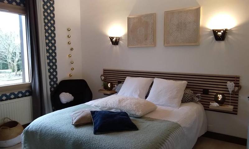 Chambre d’hôte pour 2 personnes, avec Terrasse ainsi que Jardin et Vue à Yvetot