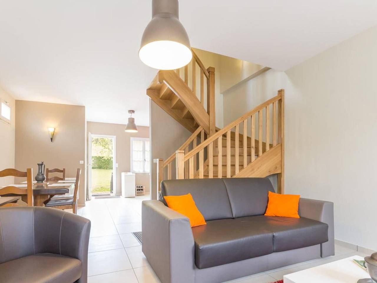 Maison mitoyenne rénovée avec jardin privé sur la côte viticole in Auxey-Duresses, Région de Beaune