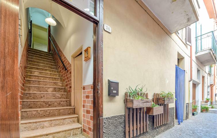 Location de vacances pour 6 personnes, avec Terrasse à Villanova d'Albenga