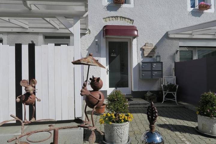 Chambre d’hôte pour 2 personnes, avec terrasse et vue à Tramelan