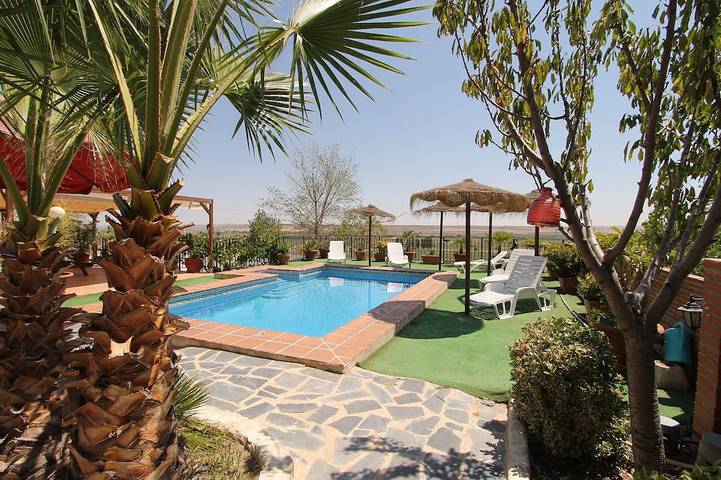 Chalet pour 12 personnes, avec jardin - 1