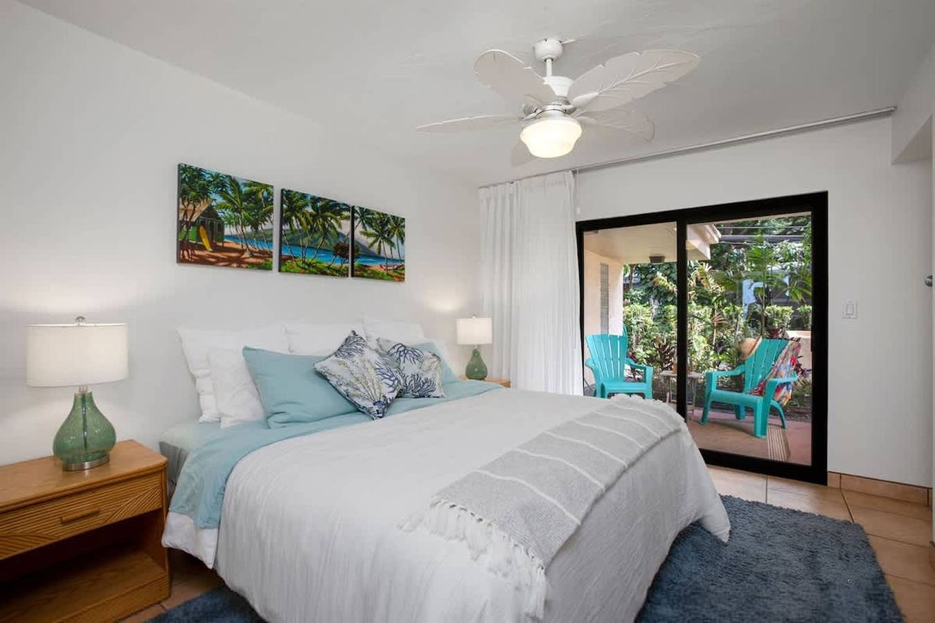 Entire apartment, Spacious Oceanfront Hideaway   Ground-Level Paradise in Kahana, Napili-Honokowai