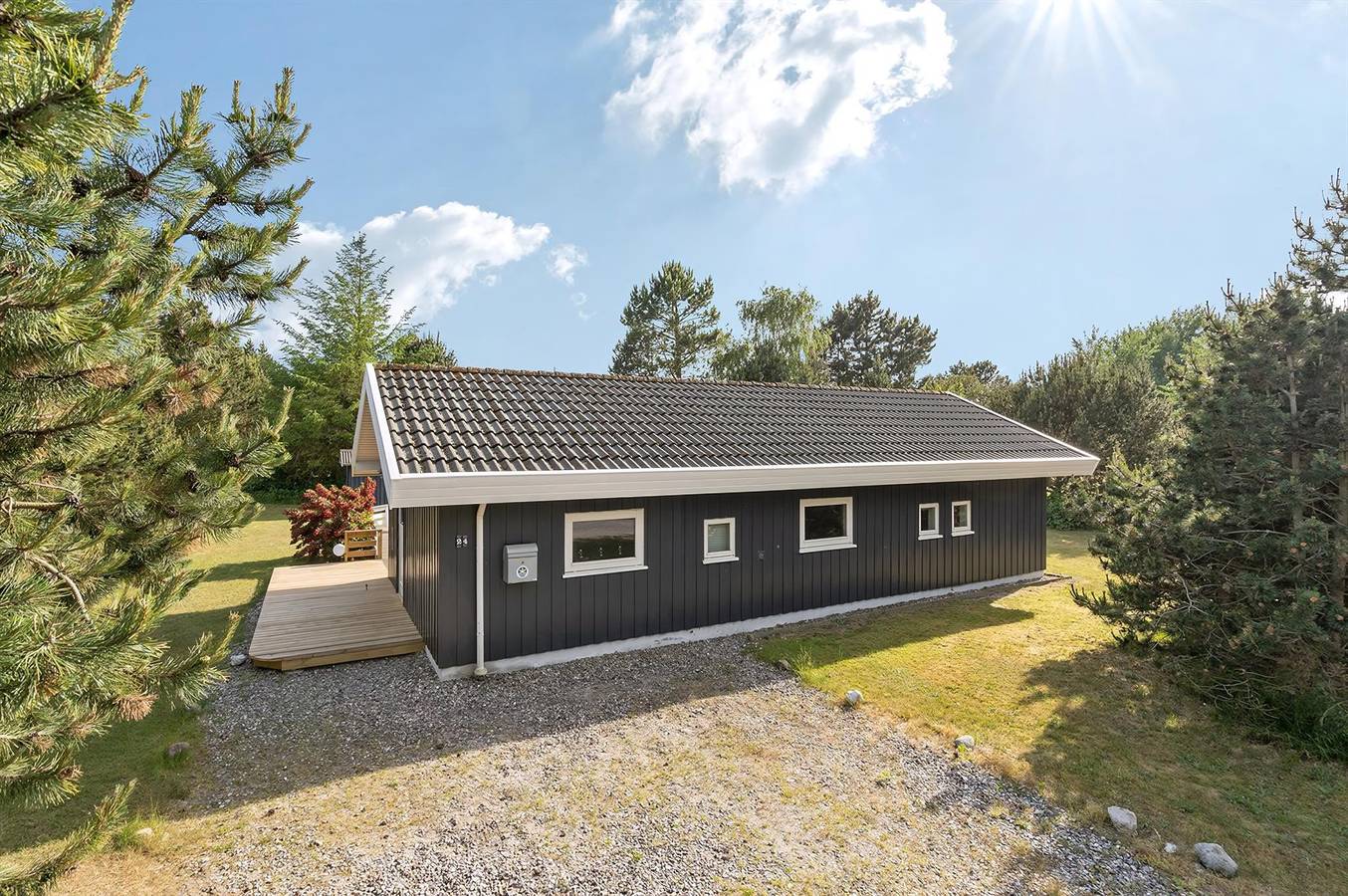 Stunning home in Rødby w/ Sauna, Wifi and 4 Bedrooms in Rødby, Svenska Östersjön