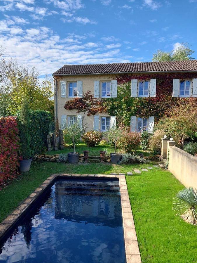 Maison d’hôte pour 2 personnes, avec jardin ainsi que piscine et vue