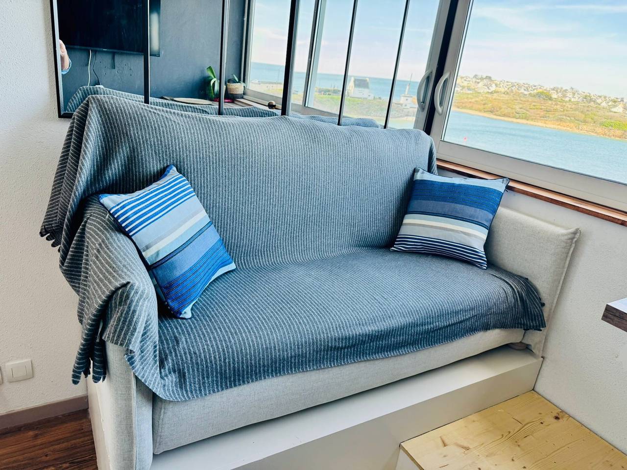 Ganze Wohnung, Appartement 'Duplex Meerblick' – Parkplatz – Wlan in Audierne, Côte de Cornouaille