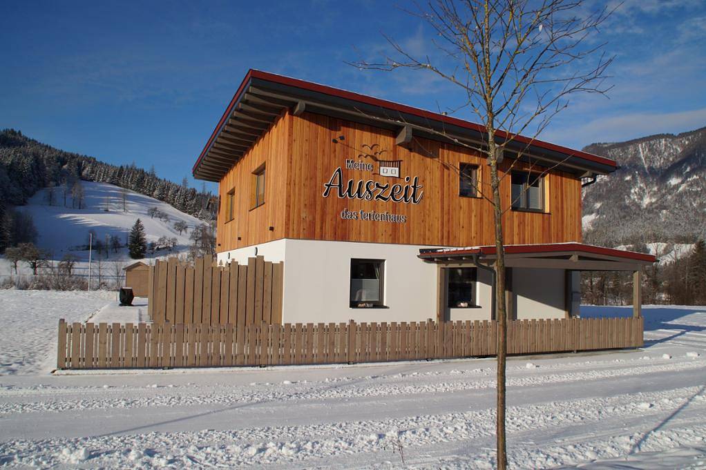 Entire holiday apartment, Meine Auszeit – das ferienhaus - Meine Auszeit in rot in St. Georgen am Reith, Sankt Georgen am Reith