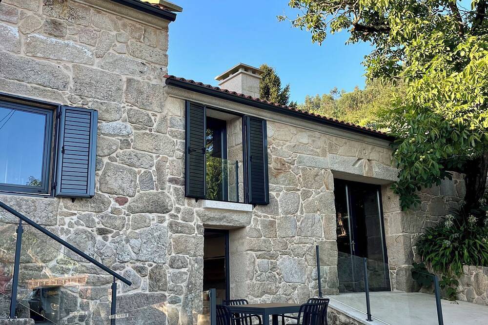Ganze Wohnung, Rural house Reibón in Meira, Moaña