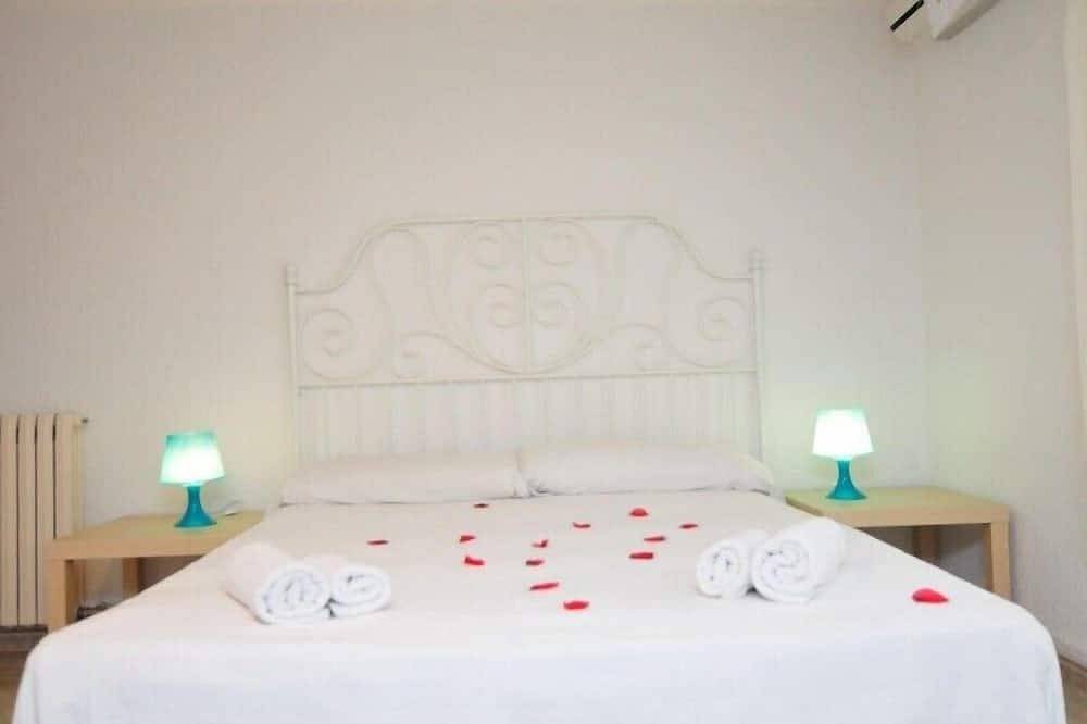 Club Villamar - Gemütliche Villa für 11 Personen,privatem Pool uind Grill, nur 3 Fahrminuten vom ... in Santa Susanna, Costa del Maresme