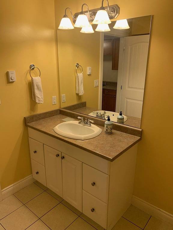 Family friendly basement suite in Nanaimo, Regional District of Nanaimo