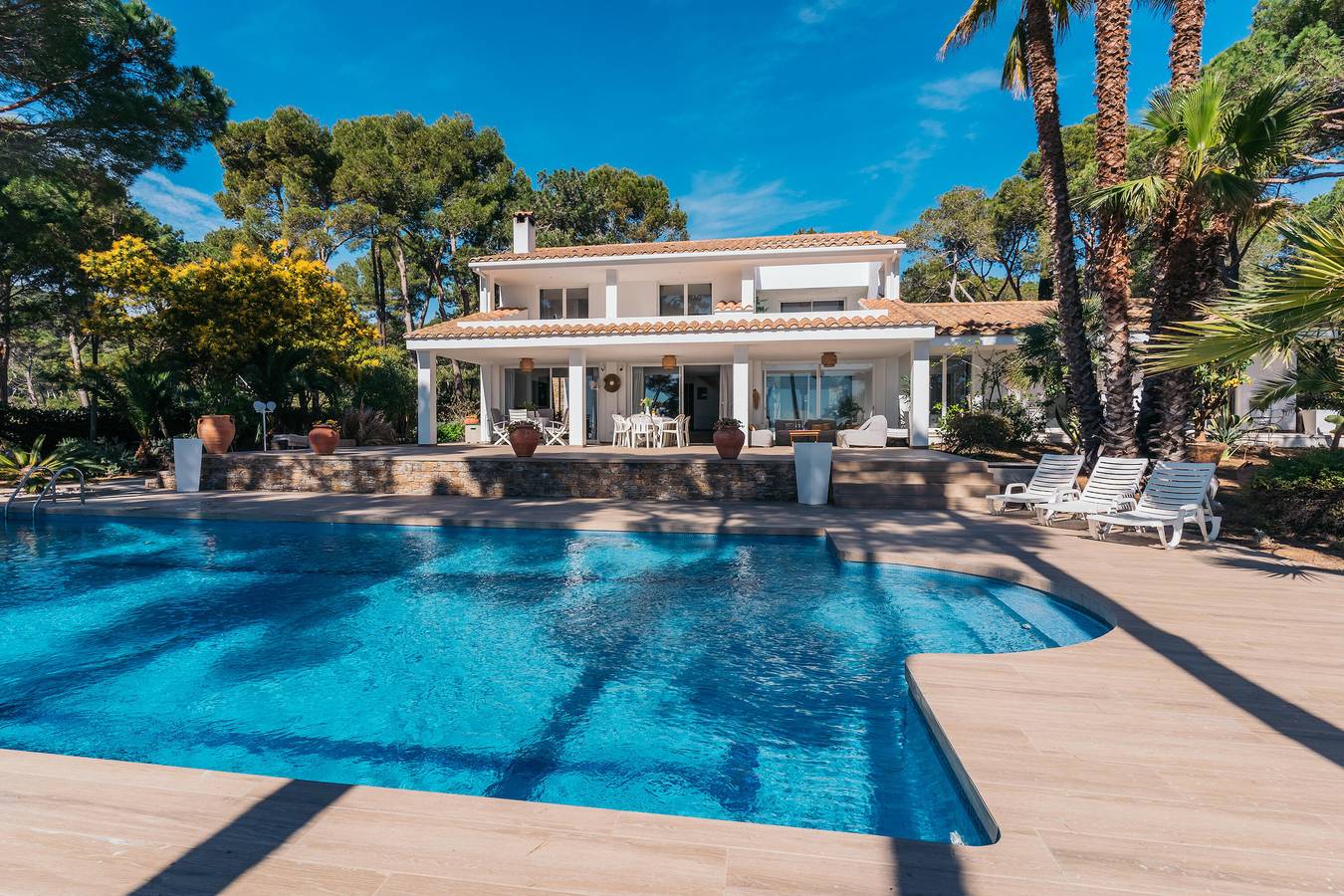 Villa Cala Corbs – villa primera línea de mar en Palamós con piscina privada y acceso directo a cala virgen in Cala Estreta (Palamós), Palamós