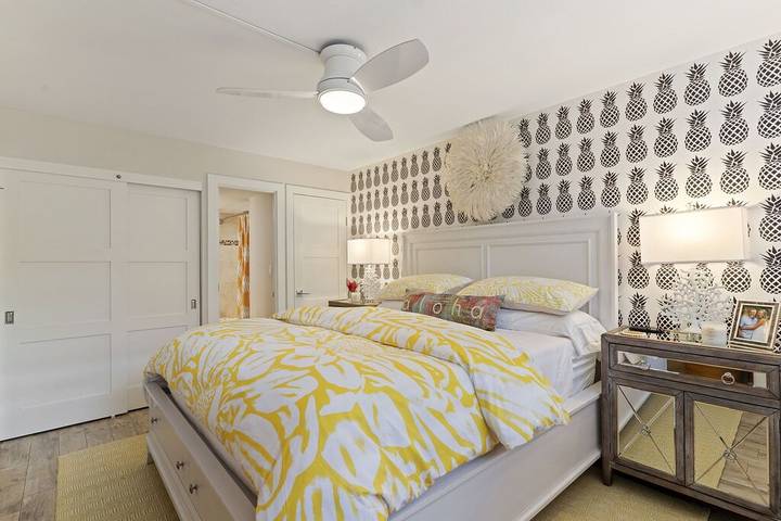 Beach rental for 6 people, with pool and balcony as well as hot tub on Maui