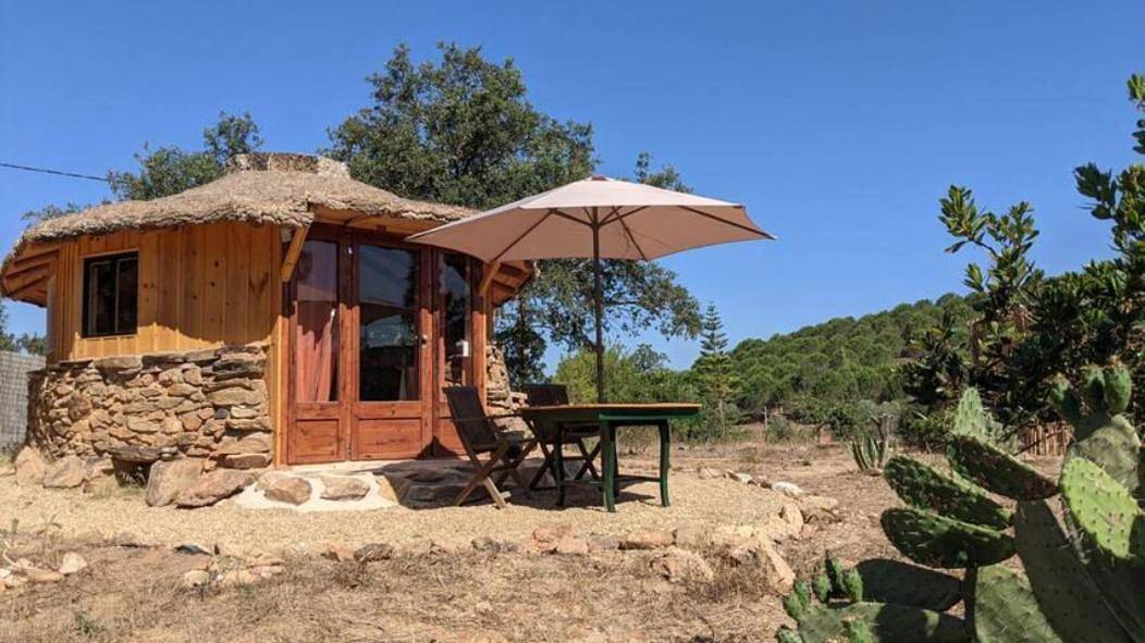 Tent in São Luís, Costa Alentejana