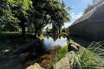 Location de vacances pour 35 personnes, avec sauna ainsi que balcon et jardin à Le Gast