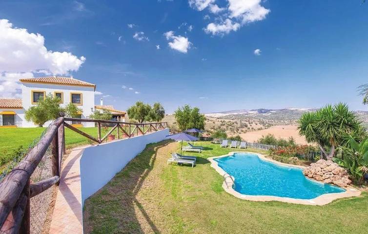Villa for 16 people, with pool and terrace - 1