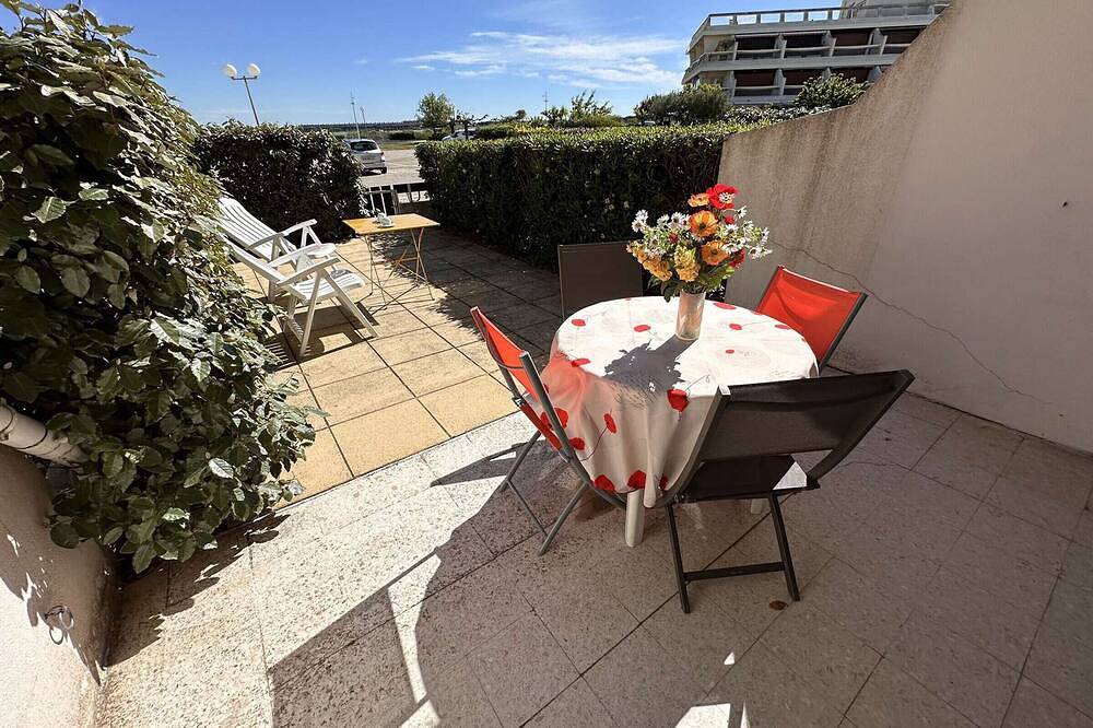 Apartamento entero, Estudio con Gran Terraza, a 50m de la Playa – Le Grau-du-Roi in Port Camargue, Le Grau-du-Roi